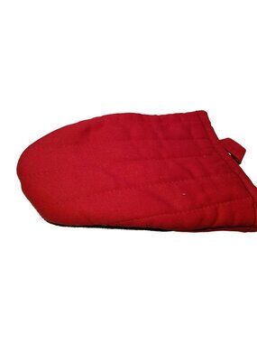 Kitchen Grabber Mitt  Basics Red Neoprene 7 in x 5 in size fits snugly on hand